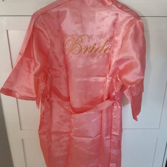 Bride Pink Satin Kimono Robe - Picture 4 of 9